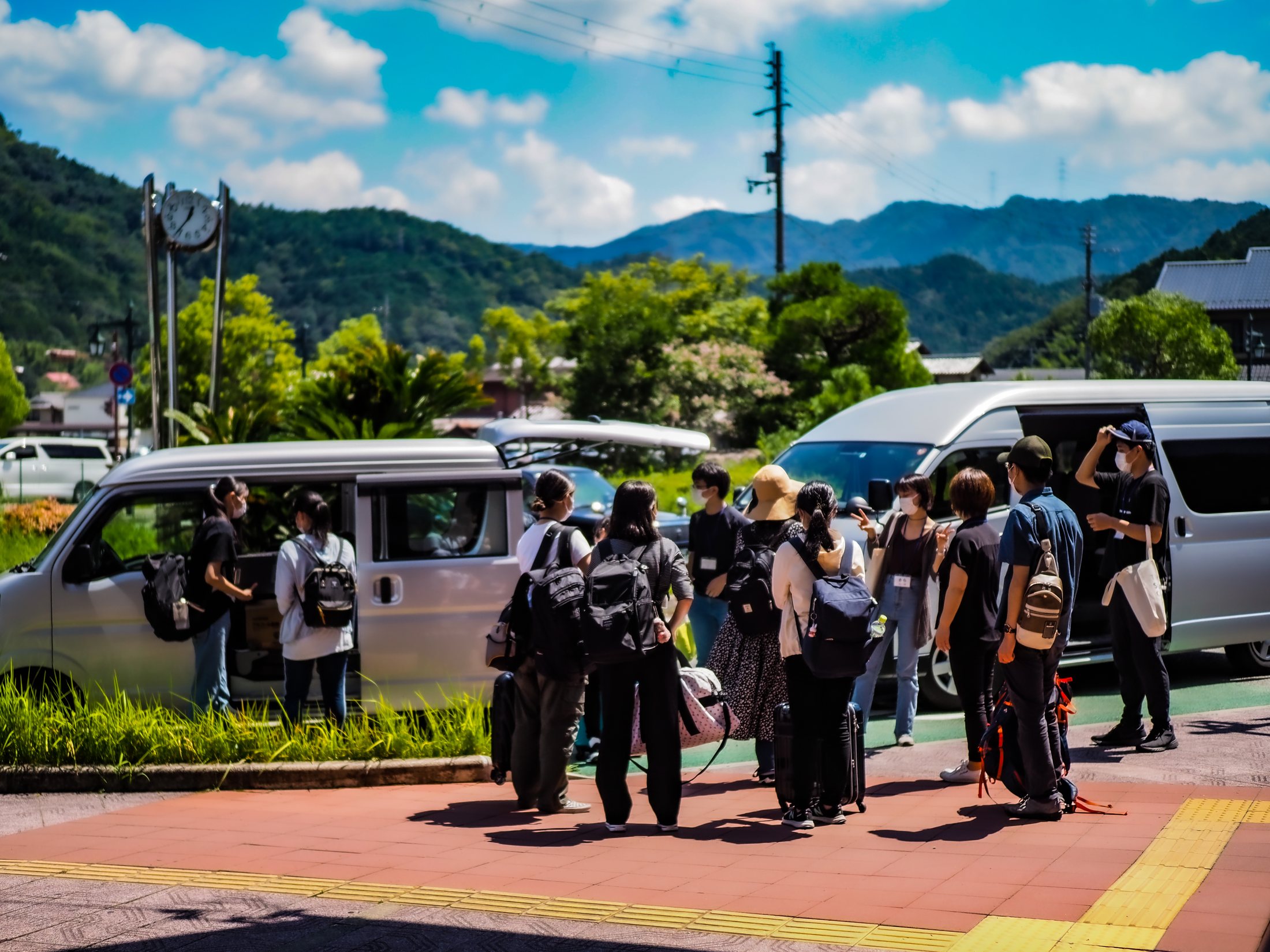 丹波篠山に到着した教育旅行の参加者